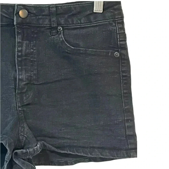 Forever 21 black denim shorts size 29 EUC - Picture 6 of 11